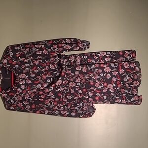 - Banana Republic Size 4 Fall Midi Dress With Flowers